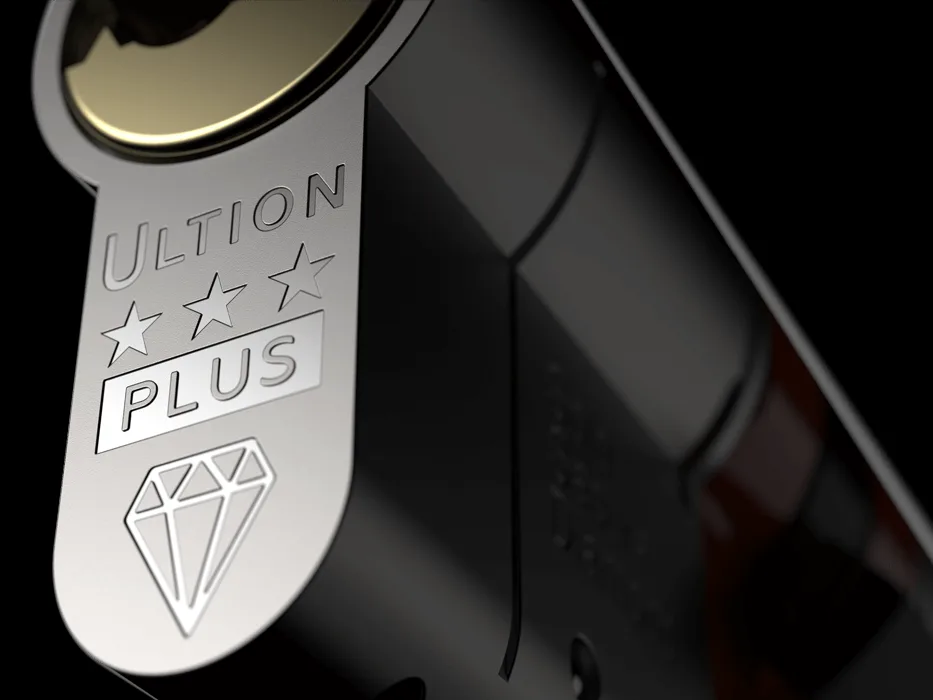 Ultion key in an Ultion 3 Star Plus cylinder lock